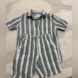 GAP Kids Matching Set in Gray and White Stripes